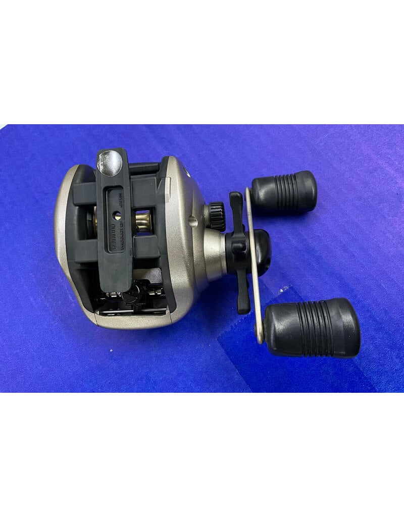 Shimano Shimano Curado Castaic 200 Pre-Owned Rebuilt Fishing Reel Very Nice Condition