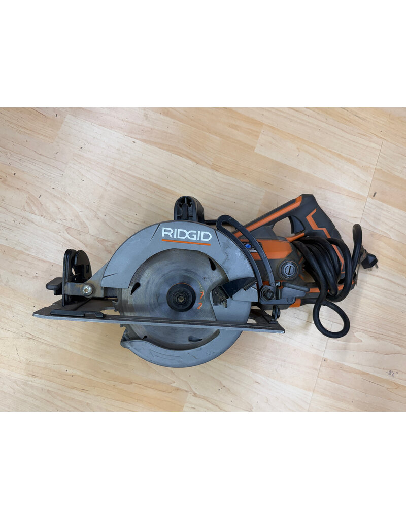 RIDGID RIDGID R32104 - 7-1/4 inch 15 Amp Worm Drive Circular Saw