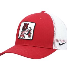 Nike Razorback NIKE C99 Trucker Hog Leaning on A Cap