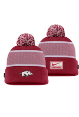 Razorback Nike Peak Beanie W. Removeable Pom