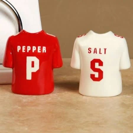 Razorback Jersey Ceramic Salt and Pepper Set