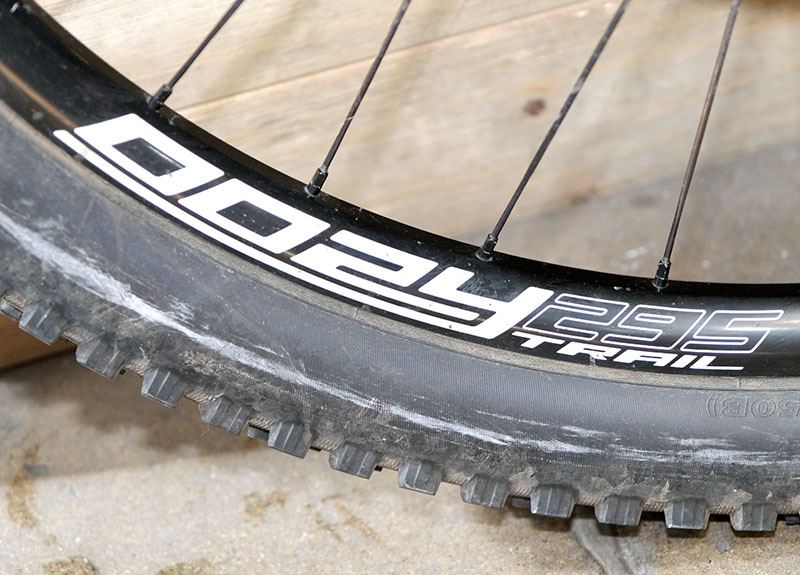 Preowned Yeti SB5c 27.5 Wheel Full Suspension Mountain Bike X-Small