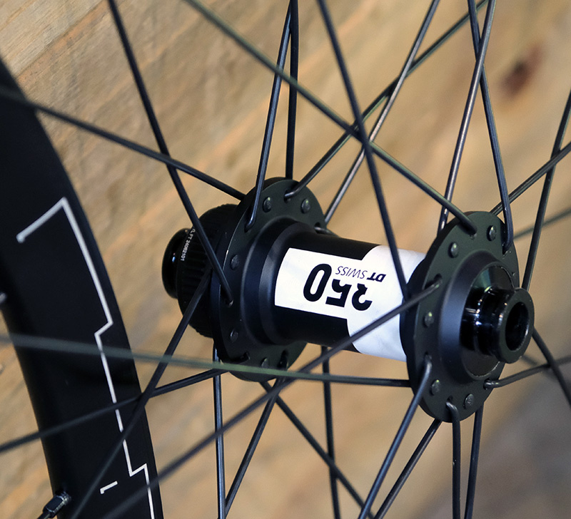 Handbuilt Wheelset DT Swiss 350 Disc/700c HED Belgium R Disc