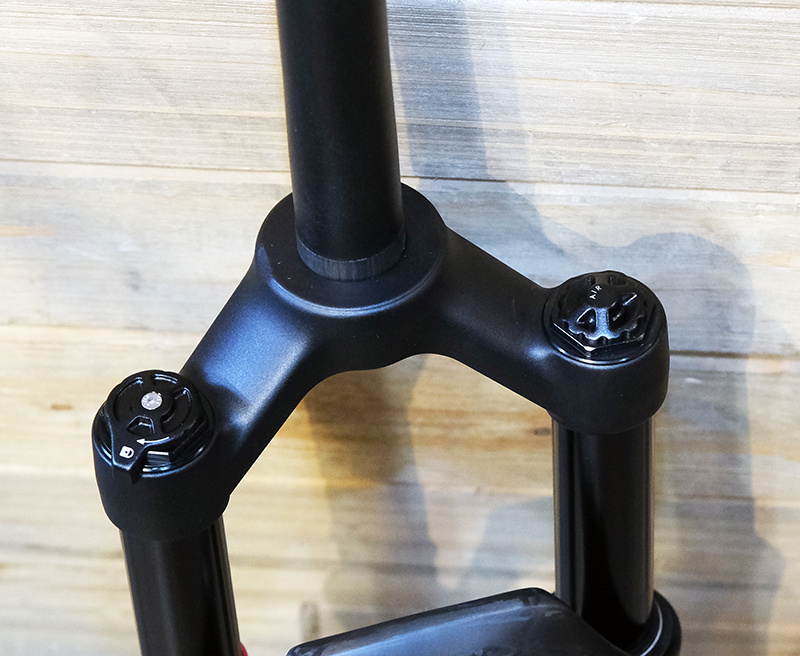KS Suspension Fork  A3.0 26" 100mm 1 1/8" Q/R Disc