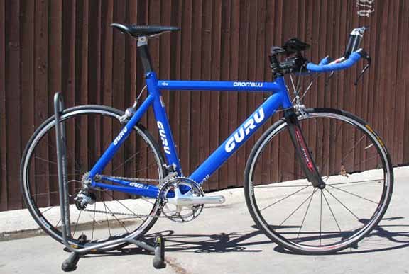 guru triathlon bike