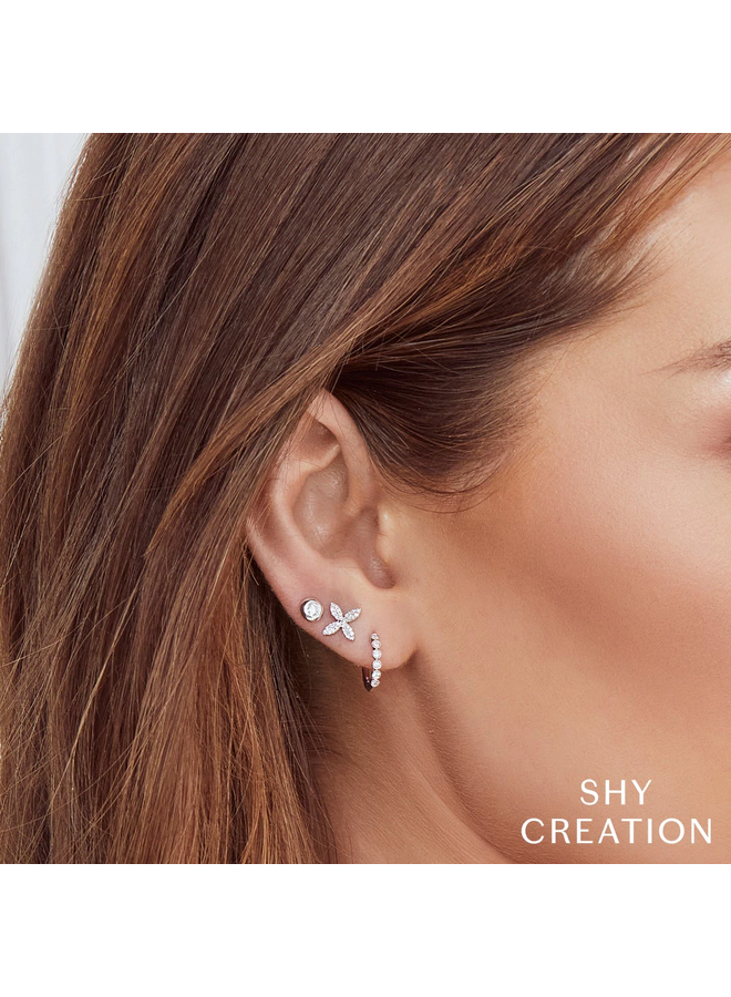 14K White Gold and Diamond Flower Stud Earrings (.16ct)