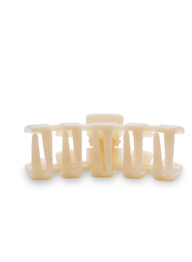 Classic Medium Clip - Almond Beige