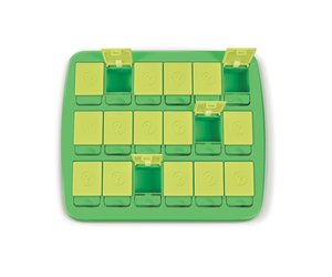 https://cdn.shoplightspeed.com/shops/603332/files/51830574/300x250x2/fred-friends-match-up-memory-snack-tray.jpg