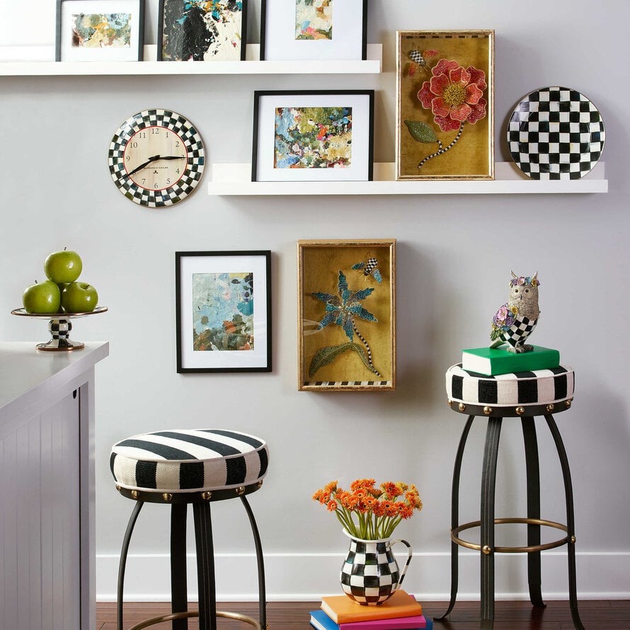 Wall Art, Hooks & Mirrors