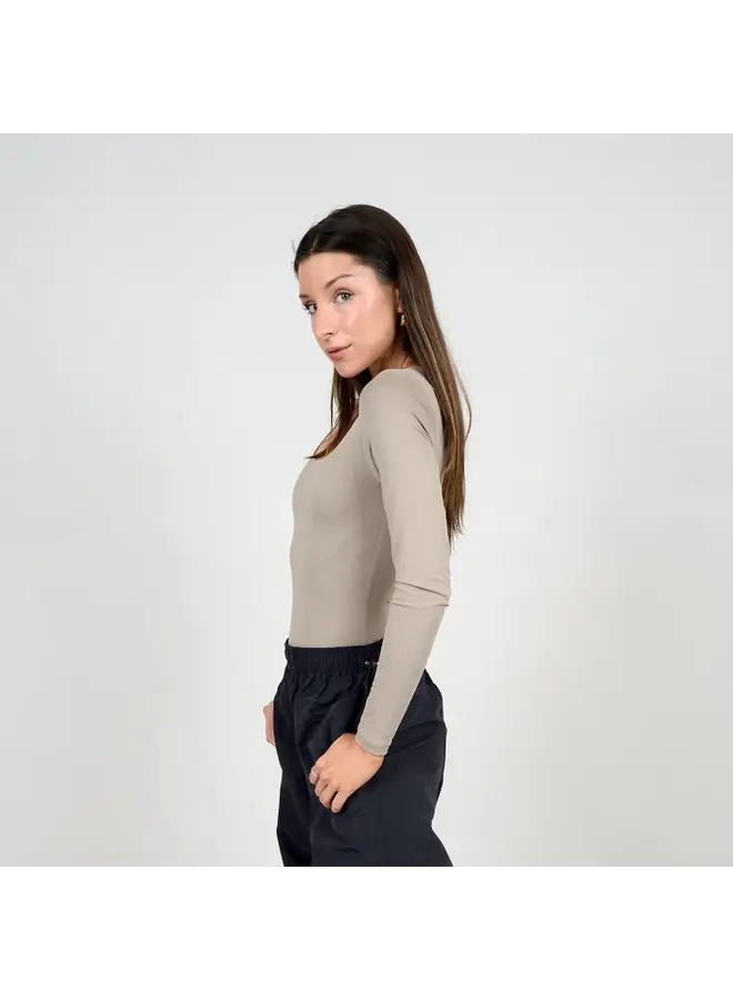 Marina U-Neck Long Sleeve Bodysuit