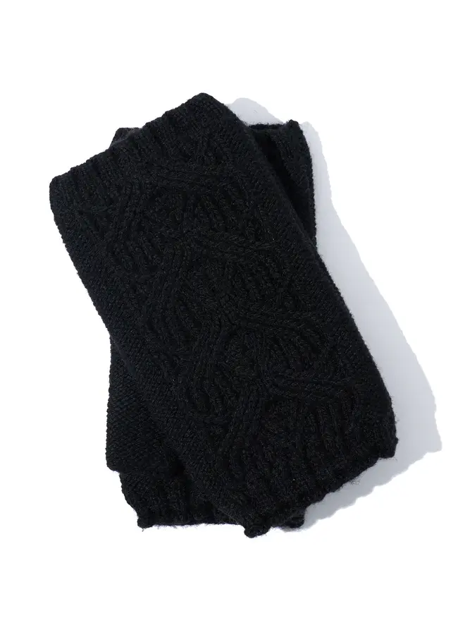 Loopy Cable Handwarmer