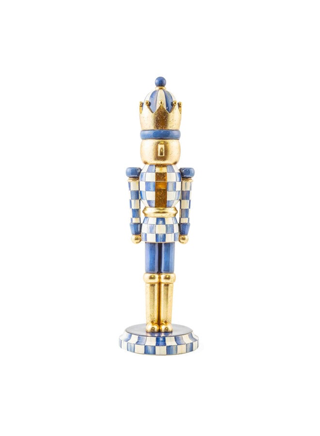 https://cdn.shoplightspeed.com/shops/603332/files/59910000/660x900x2/royal-guard-nutcracker.jpg