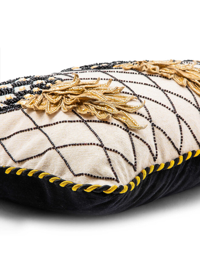 Pineapple Ivory Lumbar Pillow