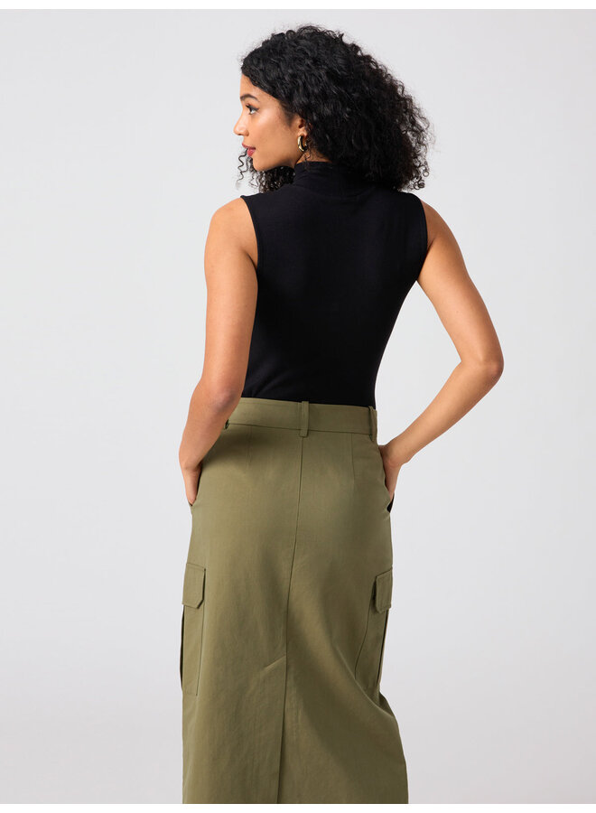 Essential Sleeveless Mock Neck