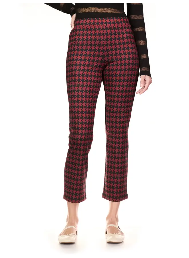 Carnaby Kick Crop Red Houndstooth