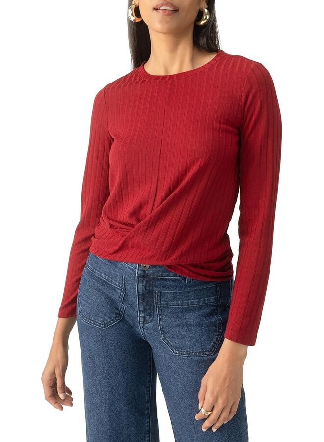 The IT Girl Top Garnet