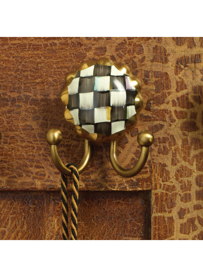 Courtly Check Round Hook