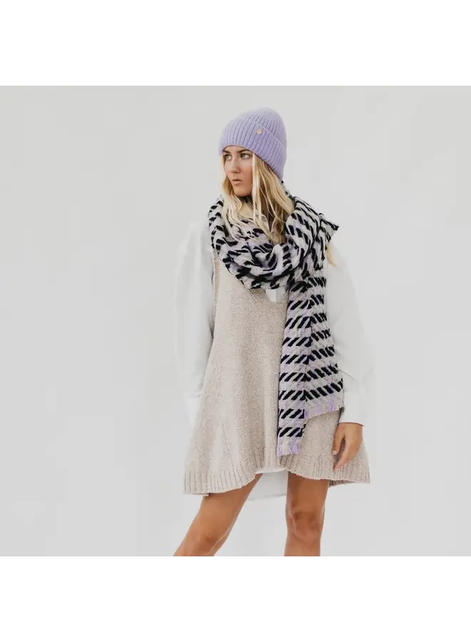 Cold Morning Houndstooth Scarf - Black/Purple