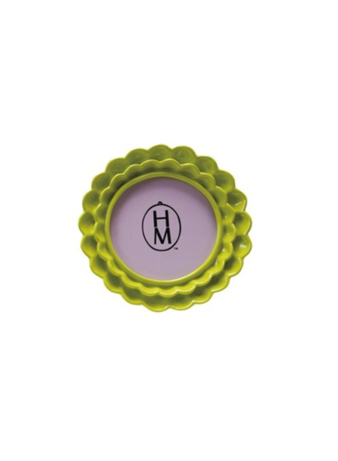 Round Ruffle Frame -