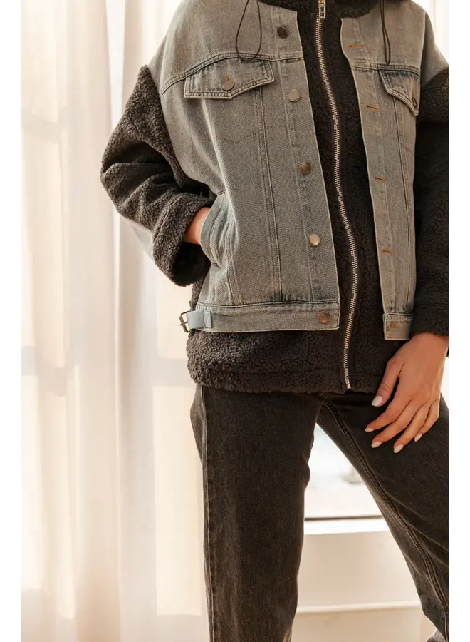 Joleen Jacket -