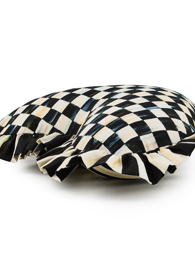 Courtly Heart Throw Pillow with Ruffle