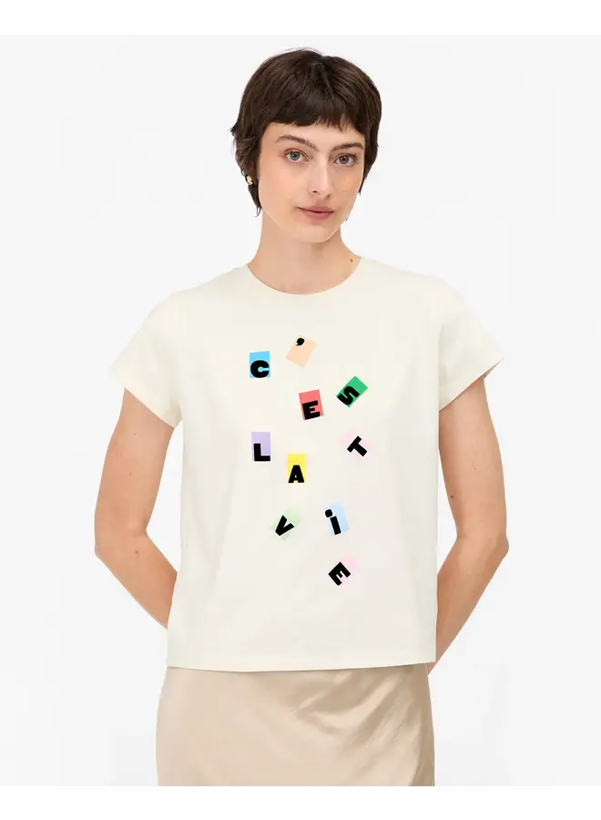 C'est La Vie Classic Tee - Cream -