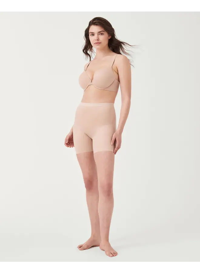 Spanx Invisible Girlshort -