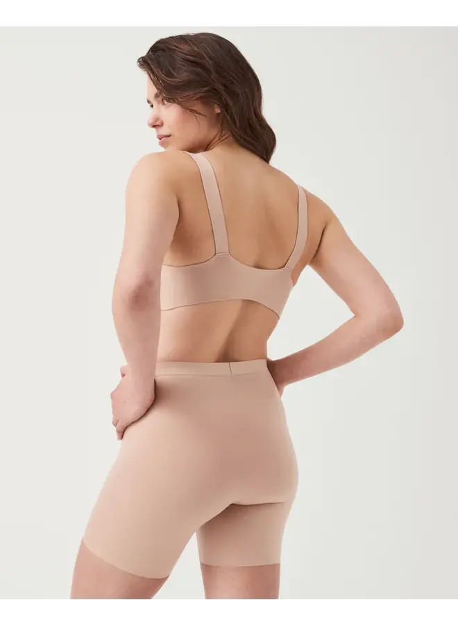 Spanx Invisible Girlshort -