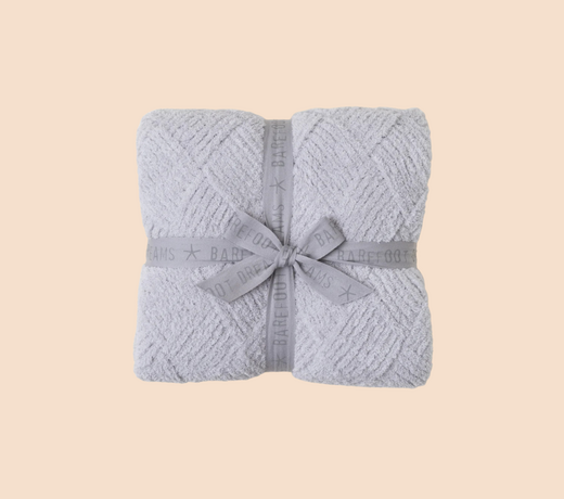 Blankets, Throws & Pillows