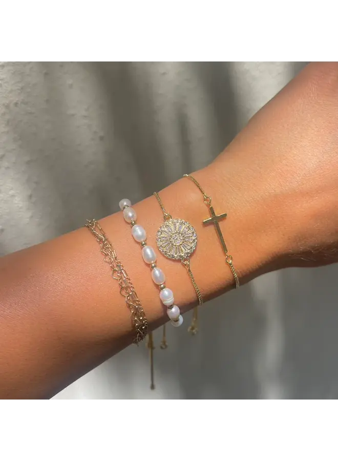 Cross Slider Bracelet - Gold
