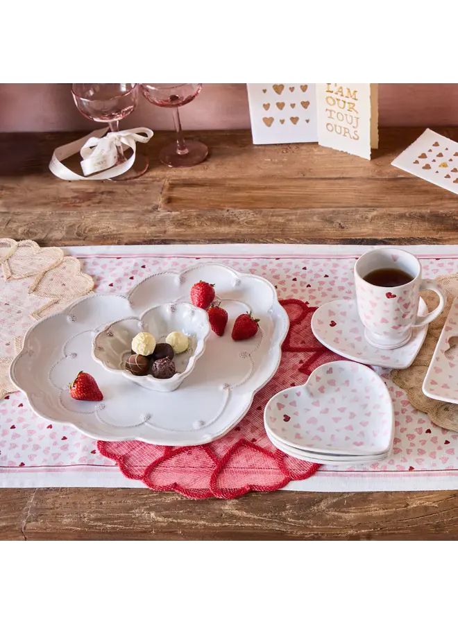 Berry & Thread  6.5" Heart Bowl - Whitewash