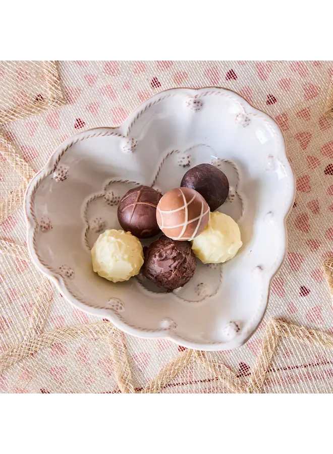 Berry & Thread  6.5" Heart Bowl - Whitewash