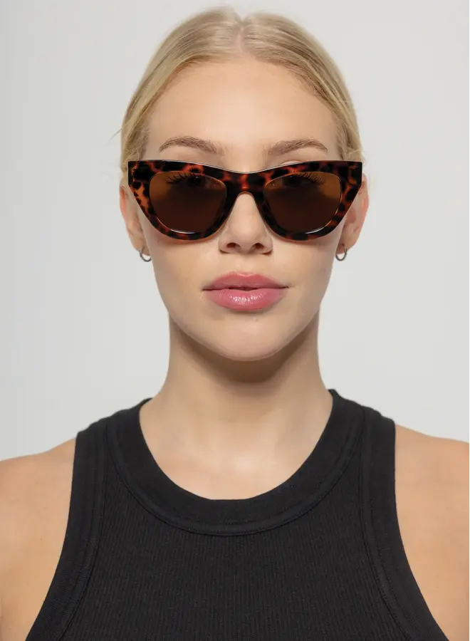 Kinni Sunglasses - Tort/Brown