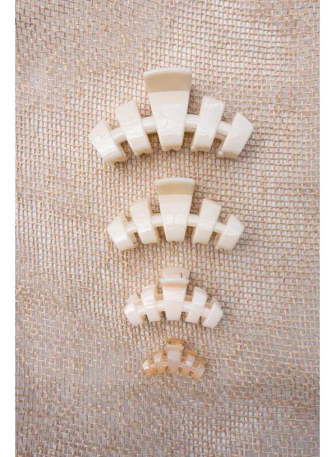 Classic Almond Beige Small Hair Clip