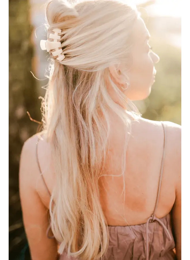 Classic Almond Beige Small Hair Clip