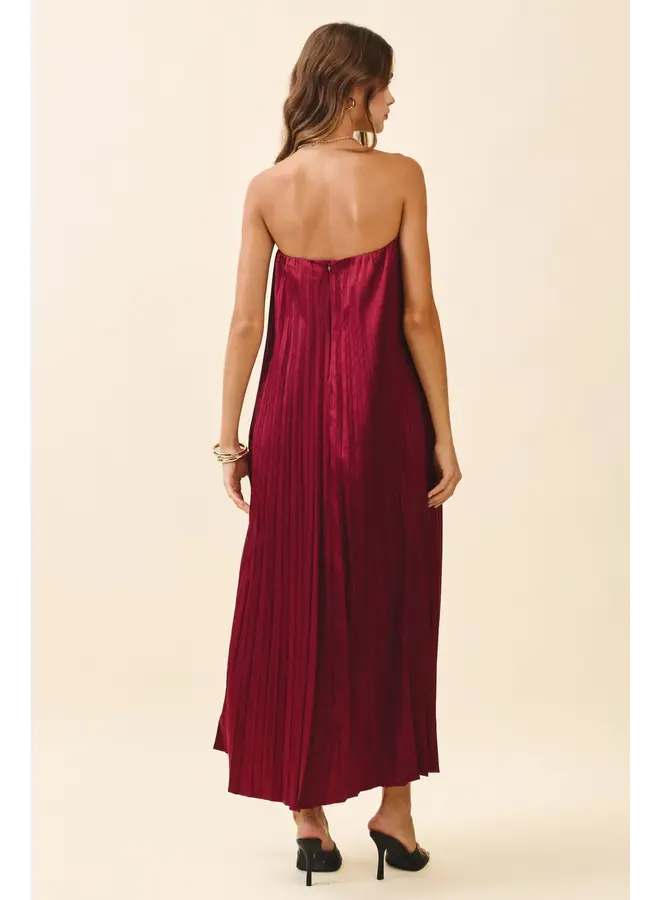 Strapless Pleated Relaxed Dress-