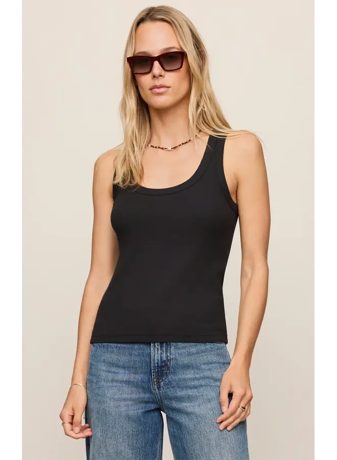 Rowe Scoop Tank