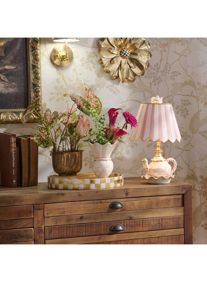 Rosy Check Small Great Vase