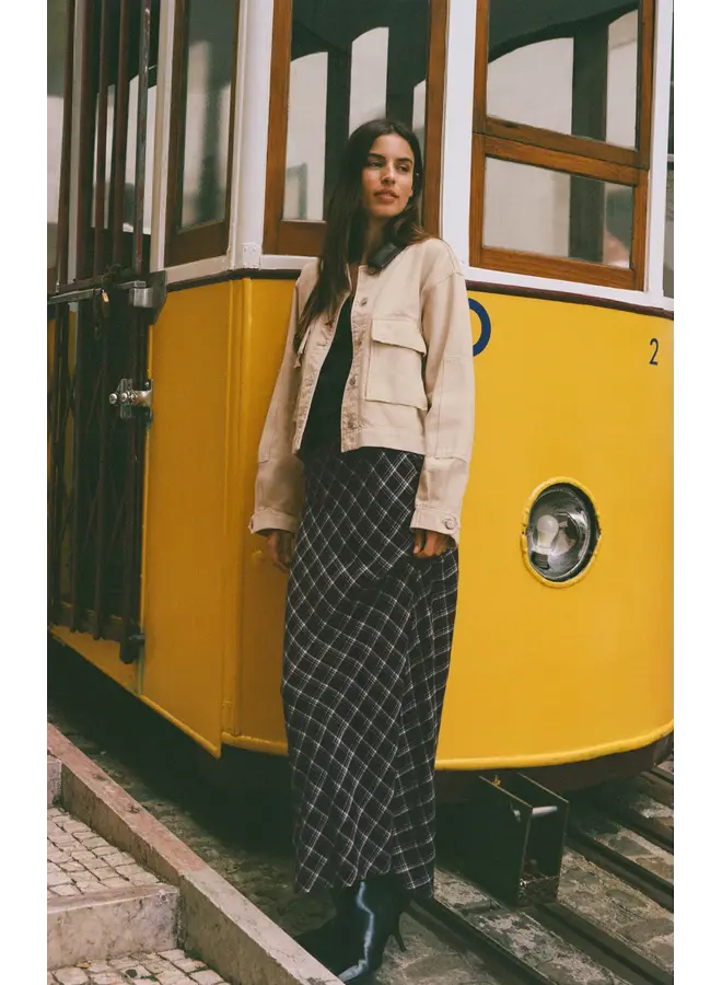 Europa Plaid Skirt - Ash Black