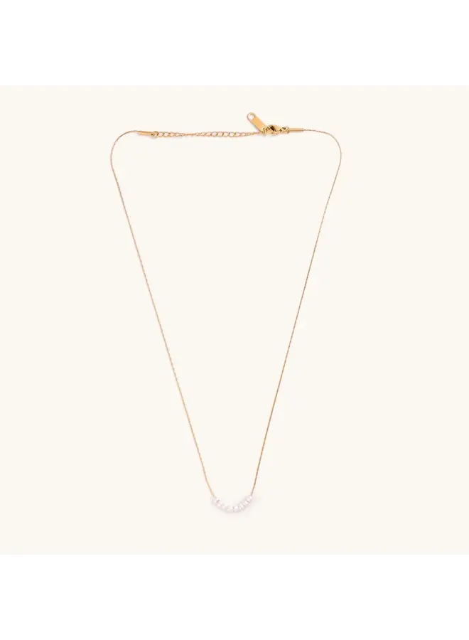 Nina Dainty Pearl Necklace