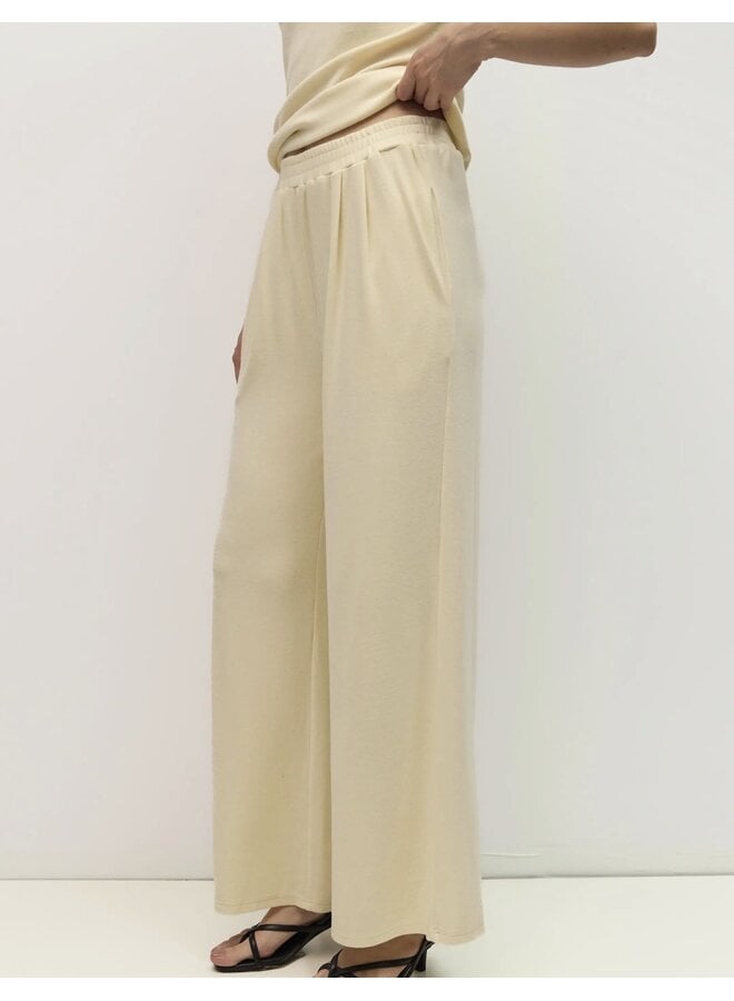The Carrie Pants-