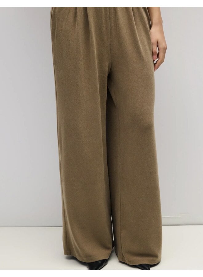 The Carrie Pants-