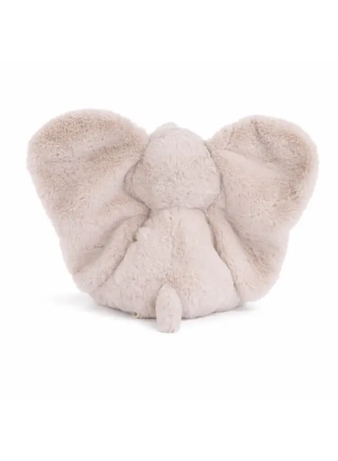 August (Elephant)
