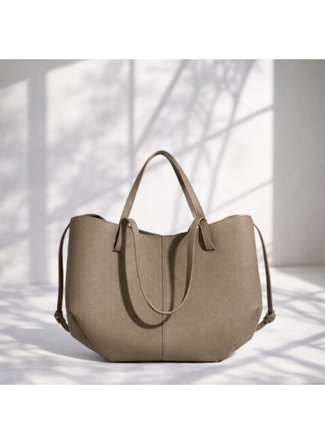 Brooklyn Tote-Oyster