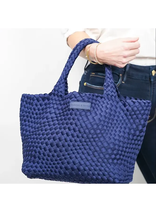 Classic Woven Tote -