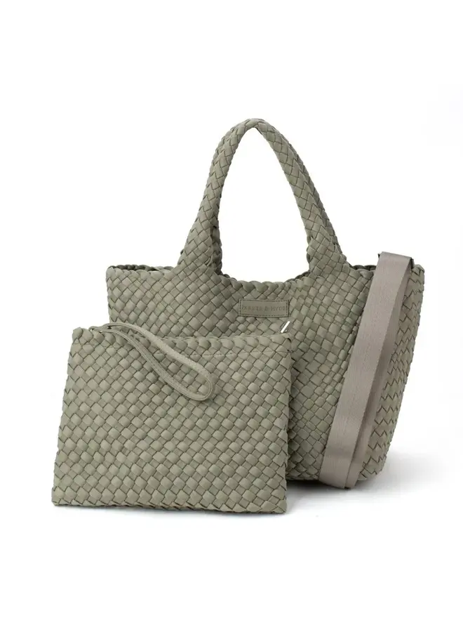 Classic Woven Tote -