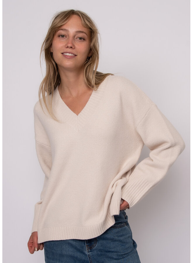 Noomi V Neck Long Sleeve Pullover-
