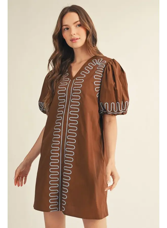 Wavy Embroidered Shift Dress -