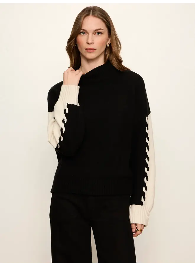 Color Block Mockneck Pullover-