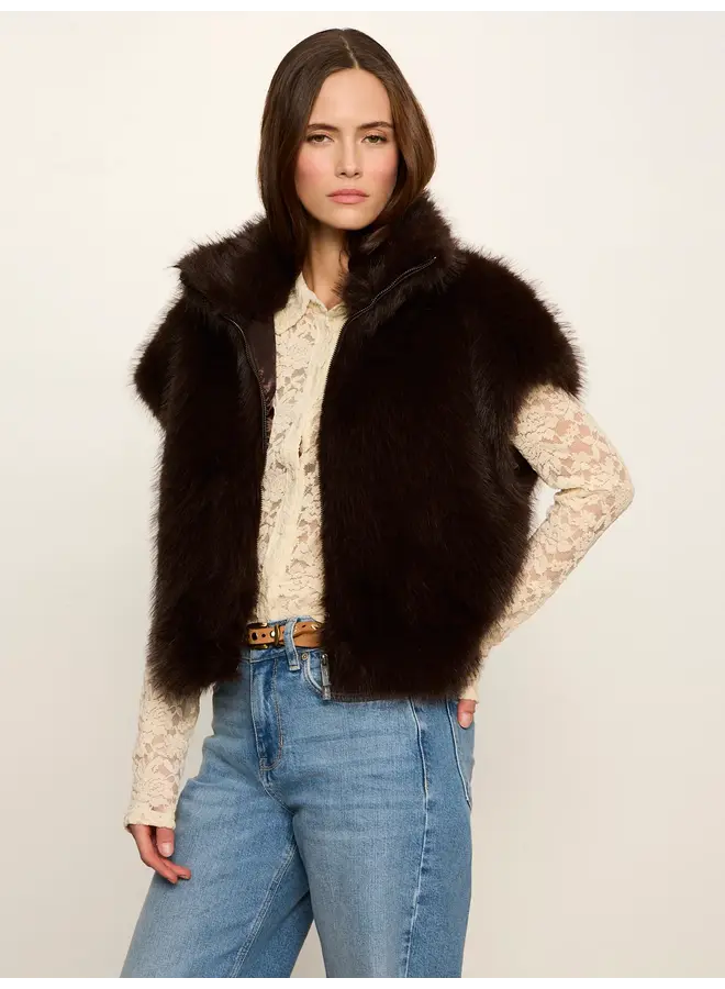 Silky Fur Vest-